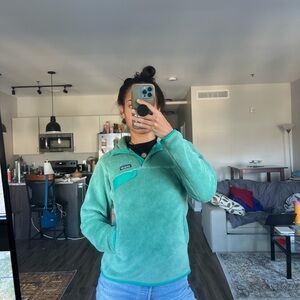 Patagonia Turquoise Fleece Pullover